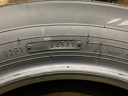 新車外し夏タイヤ　ダンロップ　エナセーブ　215/60R16 4本