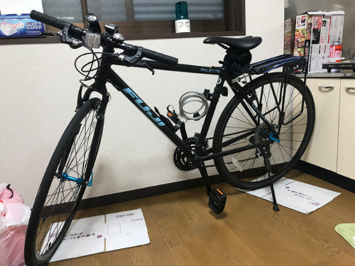 クロスバイク　fuji