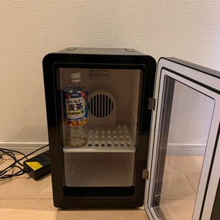小型　冷蔵庫の画像