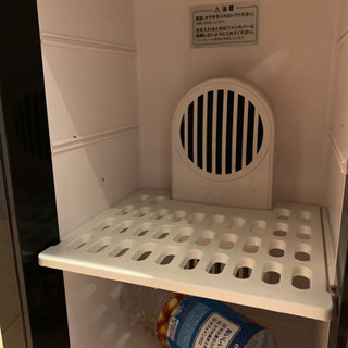 小型　冷蔵庫の画像