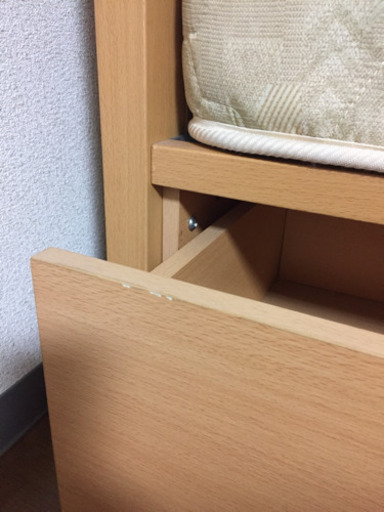 シングルベットとマットレスセットで