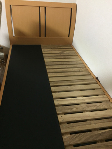 シングルベットとマットレスセットで