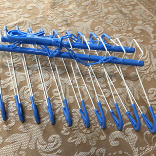 １０連ハンガー　未使用品の画像