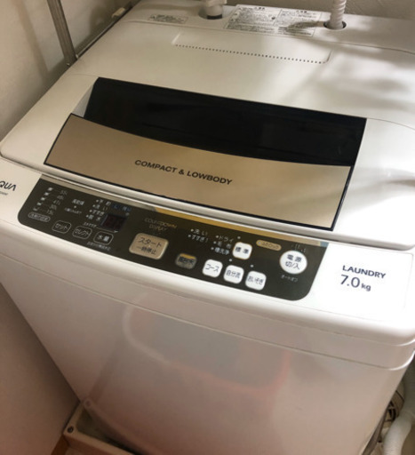 洗濯機　7キロ　給水ホース付き