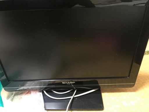 シャンプー　液晶テレビ19インチ