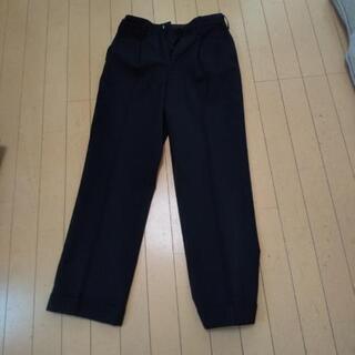 制服ズボン 中学校の画像
