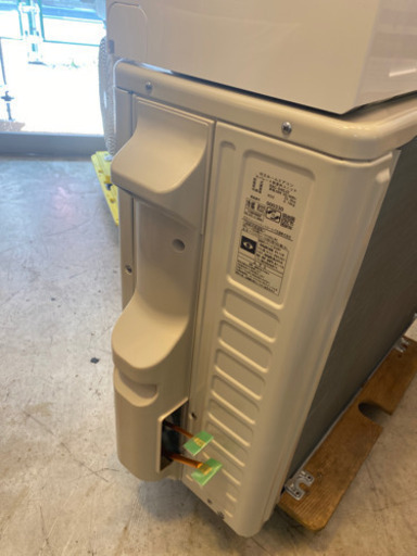 エイブイ:日立エアコンRAS-D40J2 2019年製　14畳用