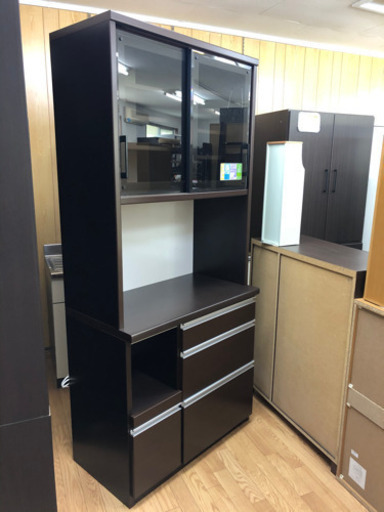 【リサイクルサービス八光　田上店　配達・設置OK】ダークブラウン　大型食器棚