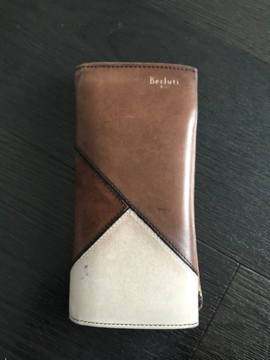 ベルルッティ財布