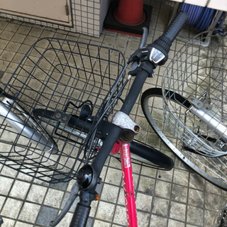 赤い自転車