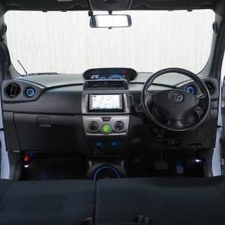 BBBBPBBB1つだけ違いがあります！さぁどこでしょうか？トヨタｂBの画像