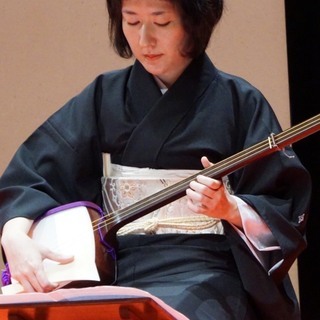 大人の女性のための ピアノ・三味線 教室     何歳からでも始...