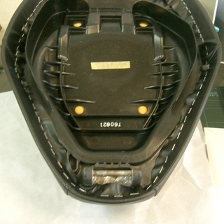 値下げ！ＳＵＺＵＫＩレッツ4用新品トリム張替済シート！ピカピカ！ブラックの画像
