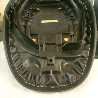 値下げ！ＳＵＺＵＫＩレッツ4用新品トリム張替済シート！ピカピカ！ブラックの画像