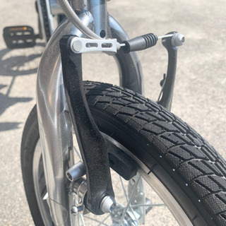 良品ウルトラコンパクト折りたたみ自転車の画像
