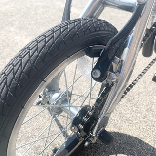 良品ウルトラコンパクト折りたたみ自転車の画像