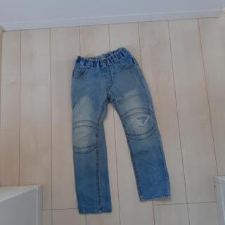BeBe BUFFFUZZジーンズ　130