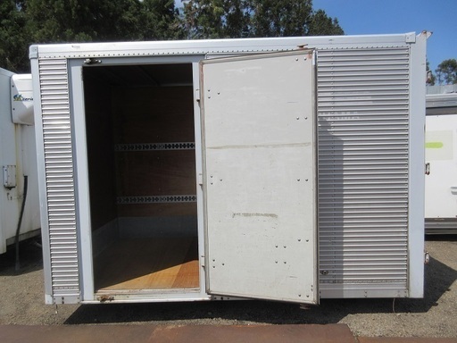 ♪千BD15♪物置♪コンテナ♪サイドドア付♪内寸高さ205cm♪内装奇麗♪アルミ箱♪