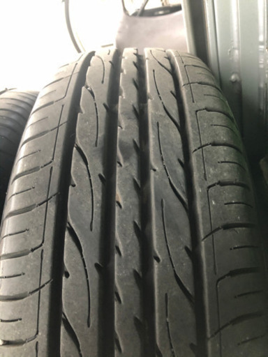 トヨタ純正 ノア ヴォクシー 60 ハイグロス 195/65r15 エコタイヤ　バリ山