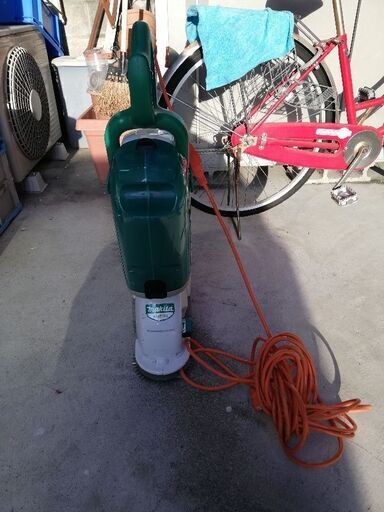 マキタ芝刈機