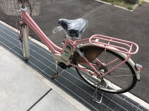 地域限定送料無料　ブリヂストン　アシスタ　スティラ　新基準　子供乗せ　8,1AH　ピンク　ナチュラ　ビビ　神戸市　電動自転車