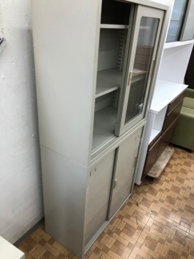 スチール製 引違いガラス書庫 鍵付き 鍵付書庫 オフィス家具 書棚　?自社配送時?代引き可?※現金、クレジット、スマホ決済対応※