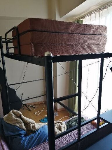 【追加情報あり】大人用　ロフトベッド黒　耐荷重100キロ