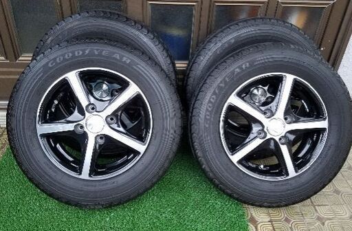 ブラックポリッシュアルミに145R-13  6prタイヤ！希少サイズ！軽トラ、軽バンに！！