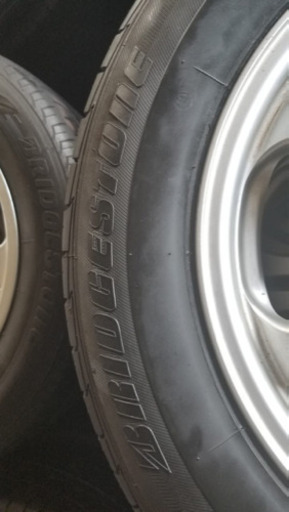 225/60/16 Bridgestone アルミホイール付きタイヤ