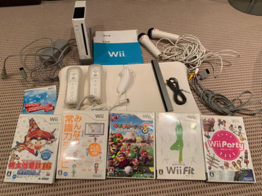 Wii ソフト5枚 ジョイサウンドマイク×2 動作確認済み セット購入の方優先
