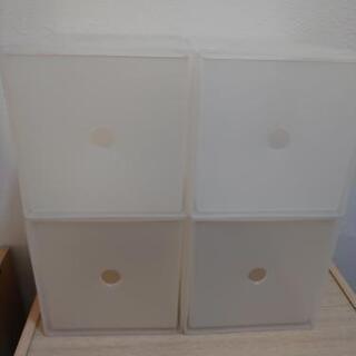 無印良品の半透明のCDケース〈中古〉