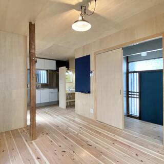 【　賃貸　】リノベーション好きにぜひ住んでほしい！木を使ったデザ...