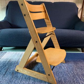 高さ調節式　ベビーチェアの画像