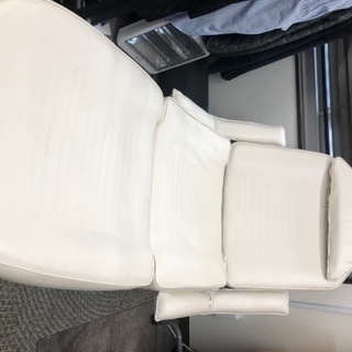 【値下げ！！】エステ　マッサージ　マツエク　施術用ベッド