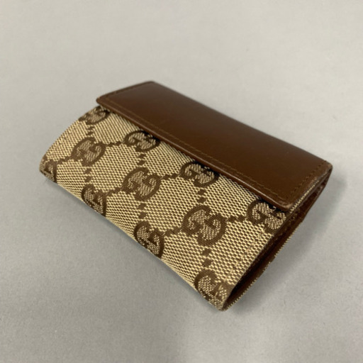 GUCCI ケース