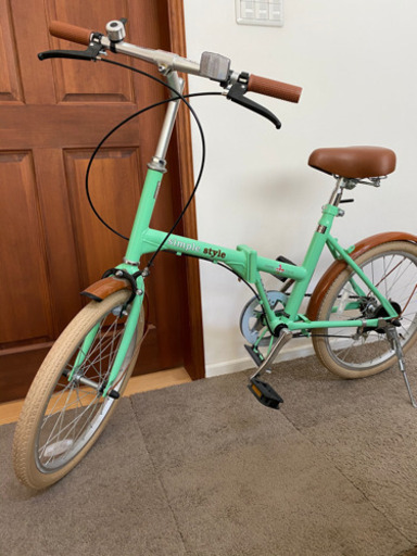 シンプルスタイル20型折りたたみ式自転車