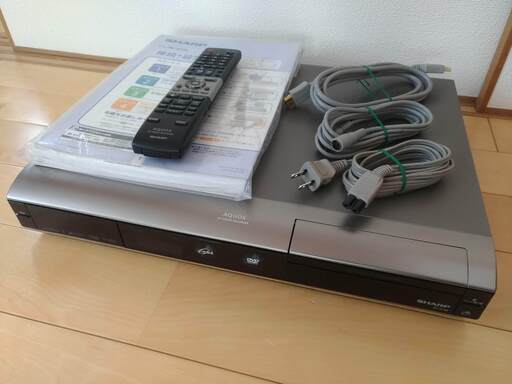 DVD/ハードディスクレコーダー SHARP AQUOS DV-AC82