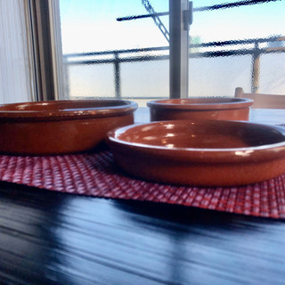 アヒージョの器の画像