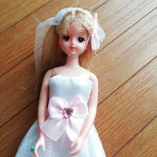 リカちゃん人形