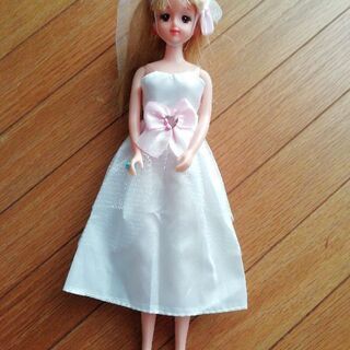 リカちゃん人形の画像