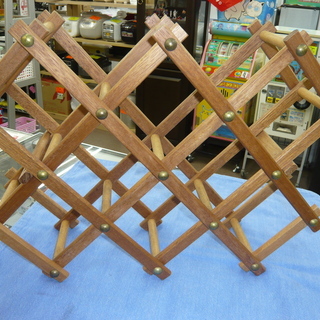 木製ワインラック　10本収納　ブラウン　折りたたみ式　幅50cm...