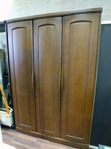 【苫小牧バナナ】大塚家具 ワードローブ サポーレ 洋服タンス クローゼット