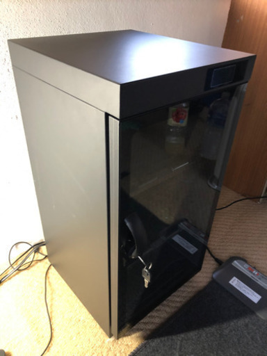 【美品】50L電子防湿庫 ドライキャビネット　ドライボックス