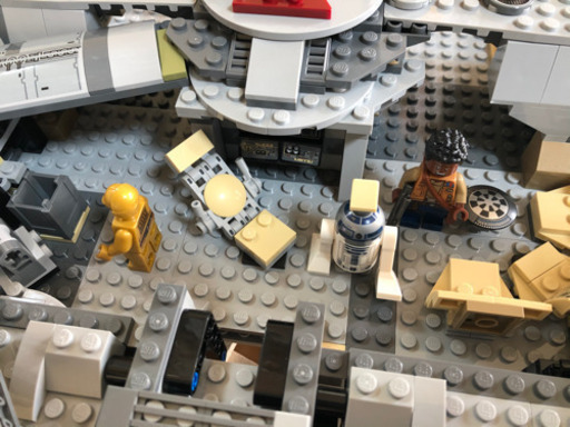 レゴ　STAR wars ミレニアムファルコン