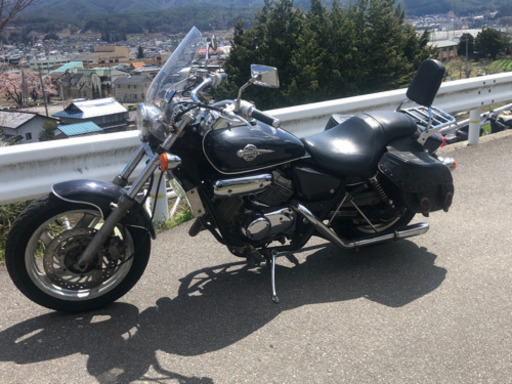 ホンダ　マグナ250
