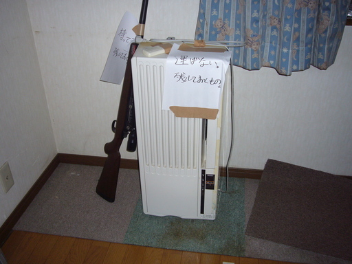 ウインドエアコン　(ハイアール製)