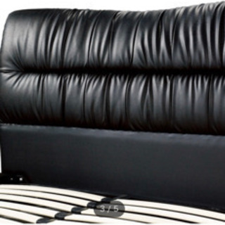 ダブルベッドフレーム 1年使用 の画像