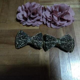 シューズブローチ　各400円 ピンク花は300円の画像