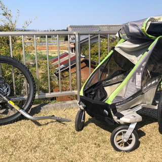 さらに値下げ　チャリオット Chariot スポーツトレーラーの画像