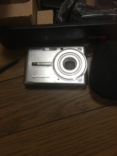 カシオ　カメラ